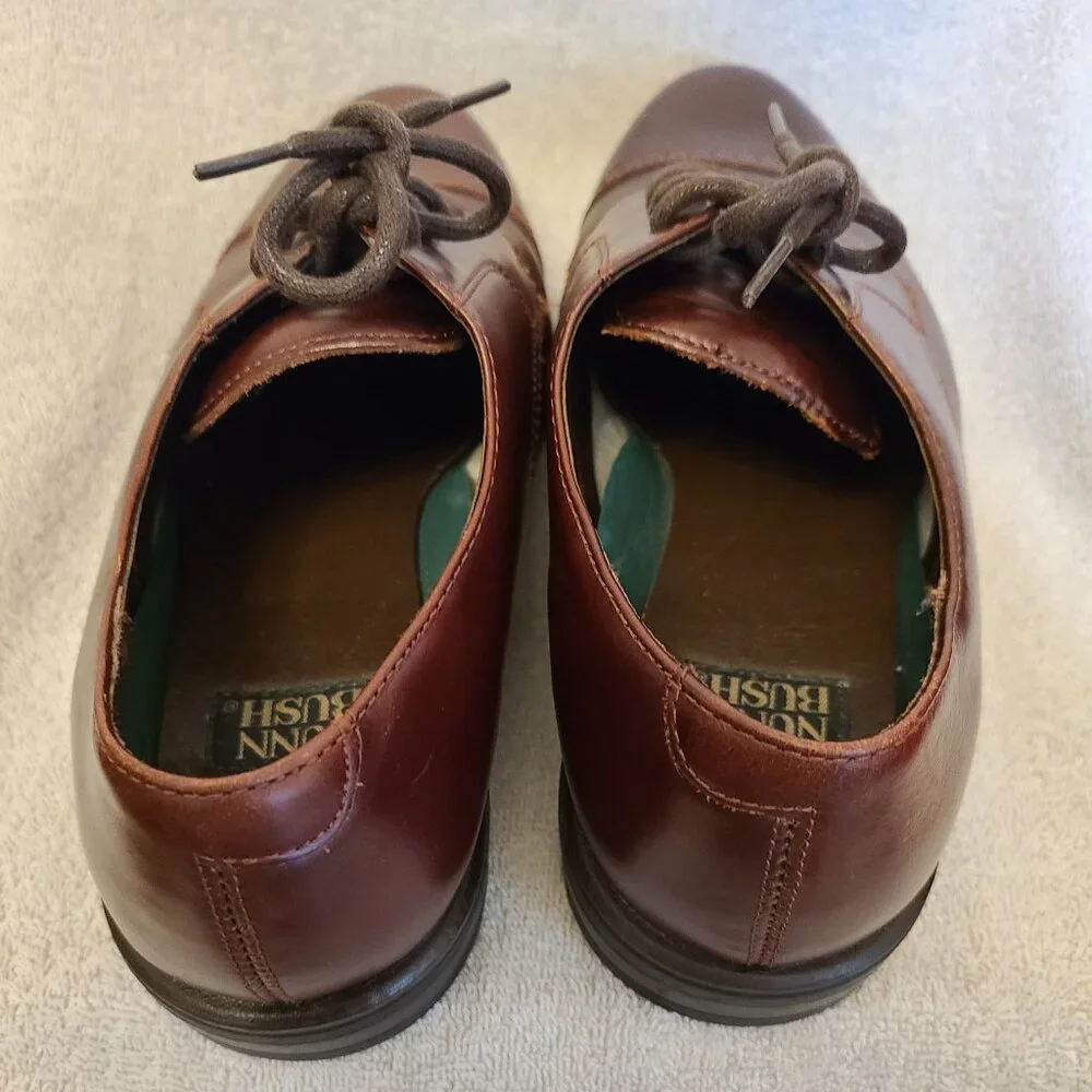 NUNN BUSH MEN'S BROWN LEATHER CAP-TOE OXFORD -SIZE 8.5 MEDIUM
